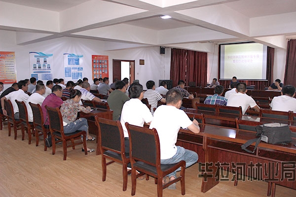 �������������ֿ���ר�������ж���ѵ��