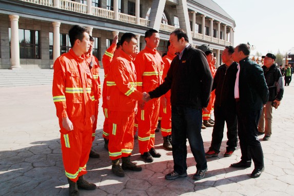 �ƺ�⵽�����Ӿֶ����ž�ڳﱸ����