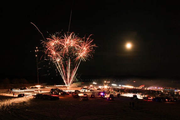 ������������  ��ѩ�������Ȼ